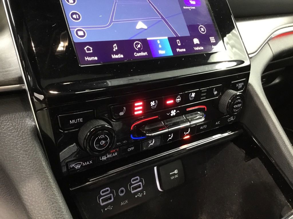 Used 2022 Jeep Grand Cherokee Overland image 22