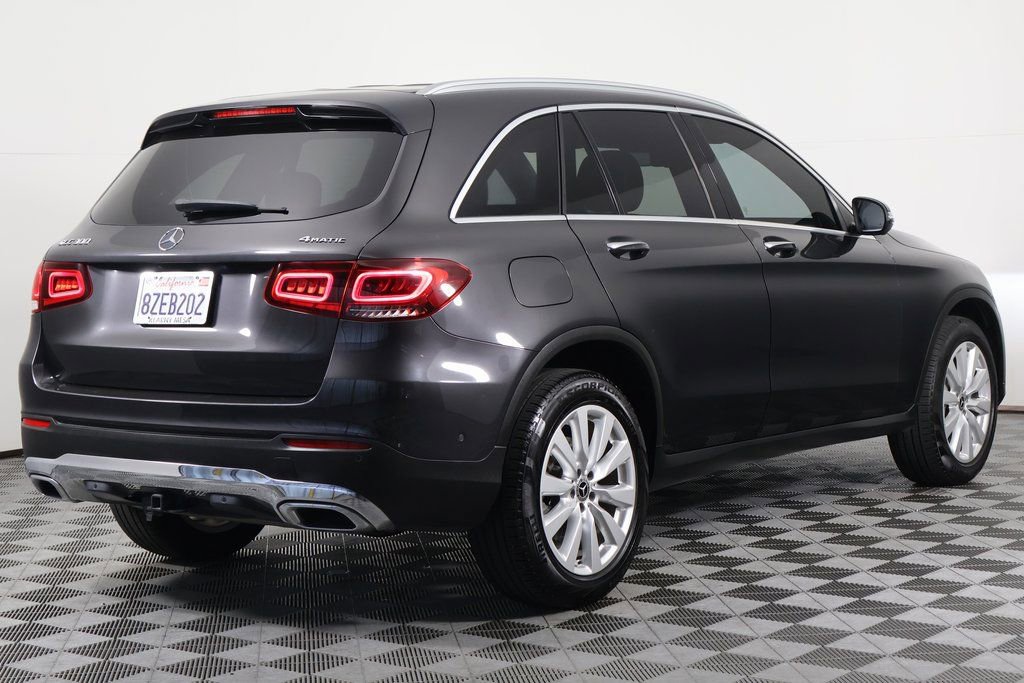 Used 2020 Mercedes-Benz GLC 300 4MATIC image 4