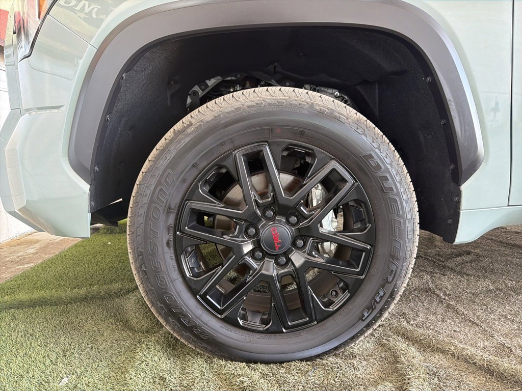 Used 2024 Toyota Tundra Limited image 38
