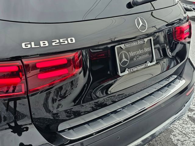 New 2026 Mercedes-Benz GLB 250 4MATIC image 13