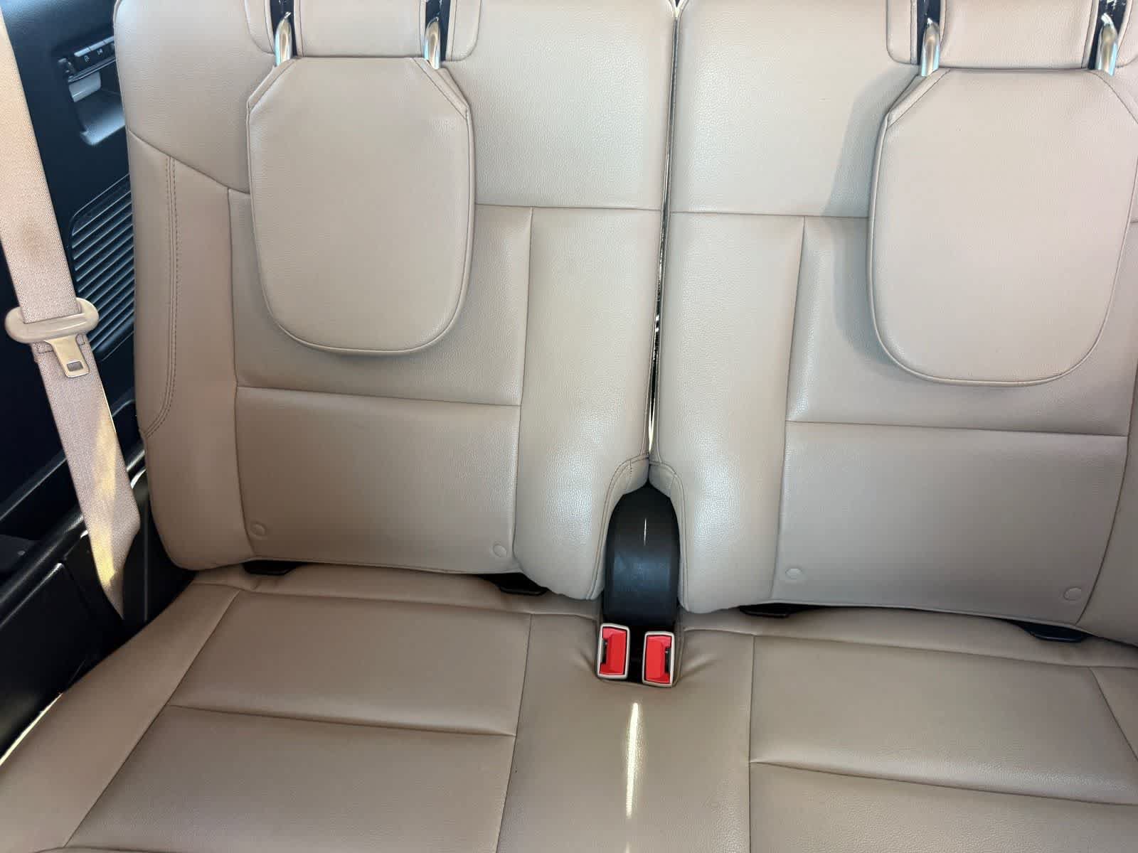 Used 2021 Ford Explorer Limited w/ Hybrid Equipment Group 310A RWD image 28