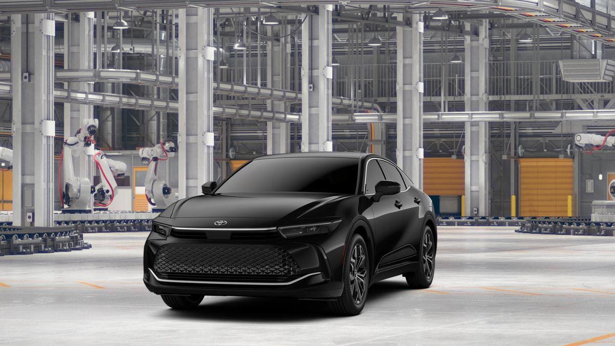 New 2026 Toyota Crown XLE image 18