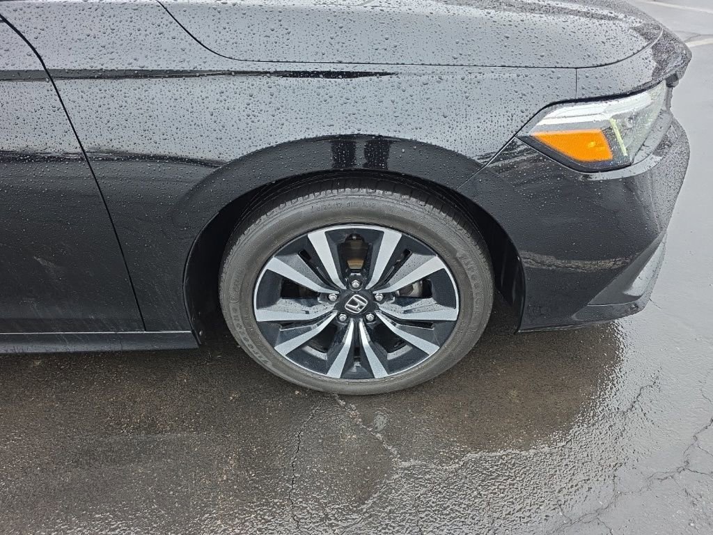 Certified 2023 Honda Civic EX image 9