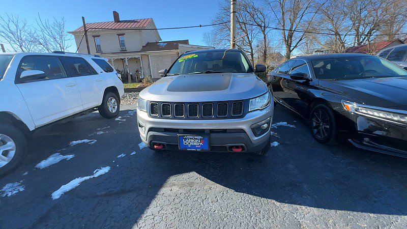 Used 2019 Jeep Compass Trailhawk image 2