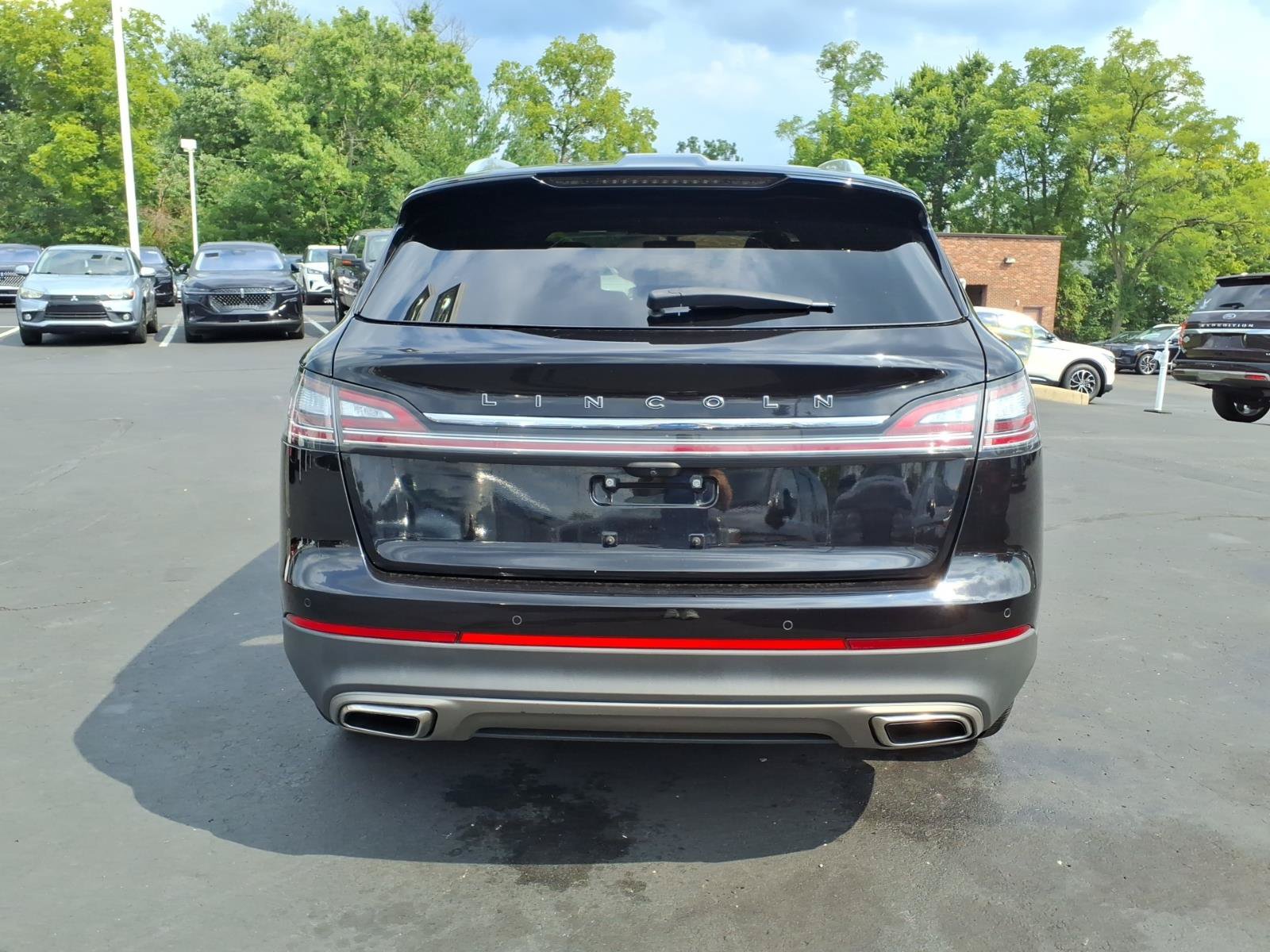 Used 2023 Lincoln Nautilus Black Label w/ Cargo Utility Package AWD/4WD image 6