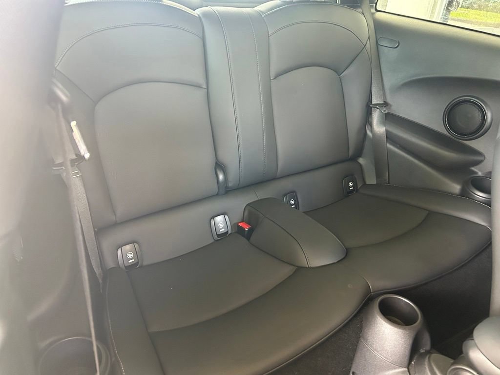 Used 2023 MINI Cooper S FWD image 30