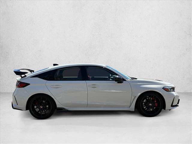 Used 2025 Honda Civic Type R image 4