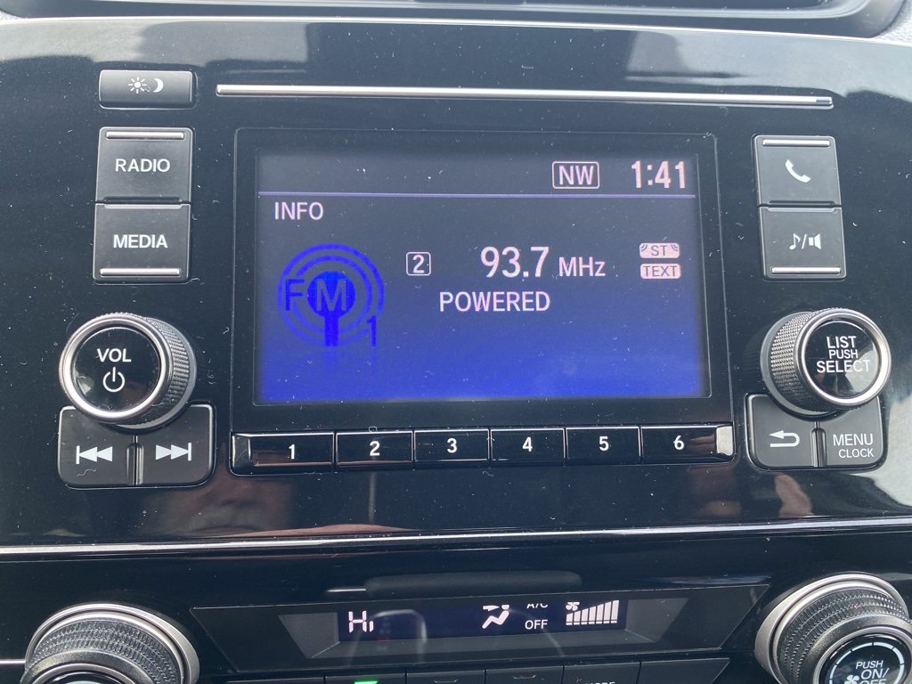 Used 2020 Honda CR-V LX image 33