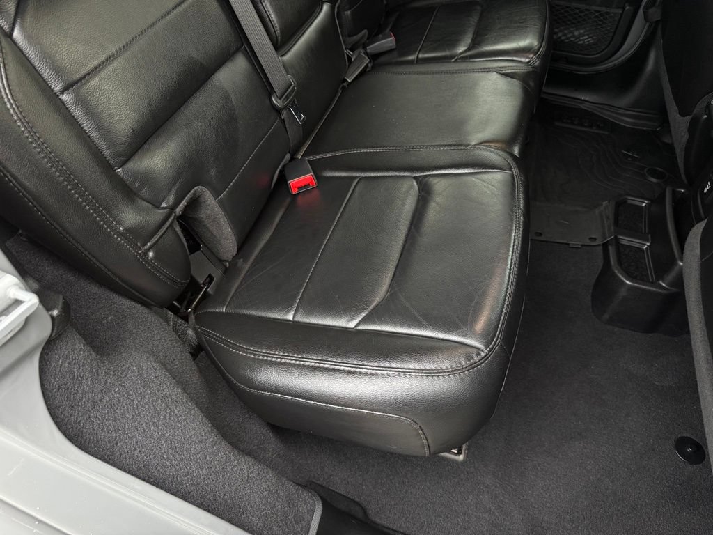 Used 2021 Jeep Wrangler Unlimited Sahara AWD/4WD image 21
