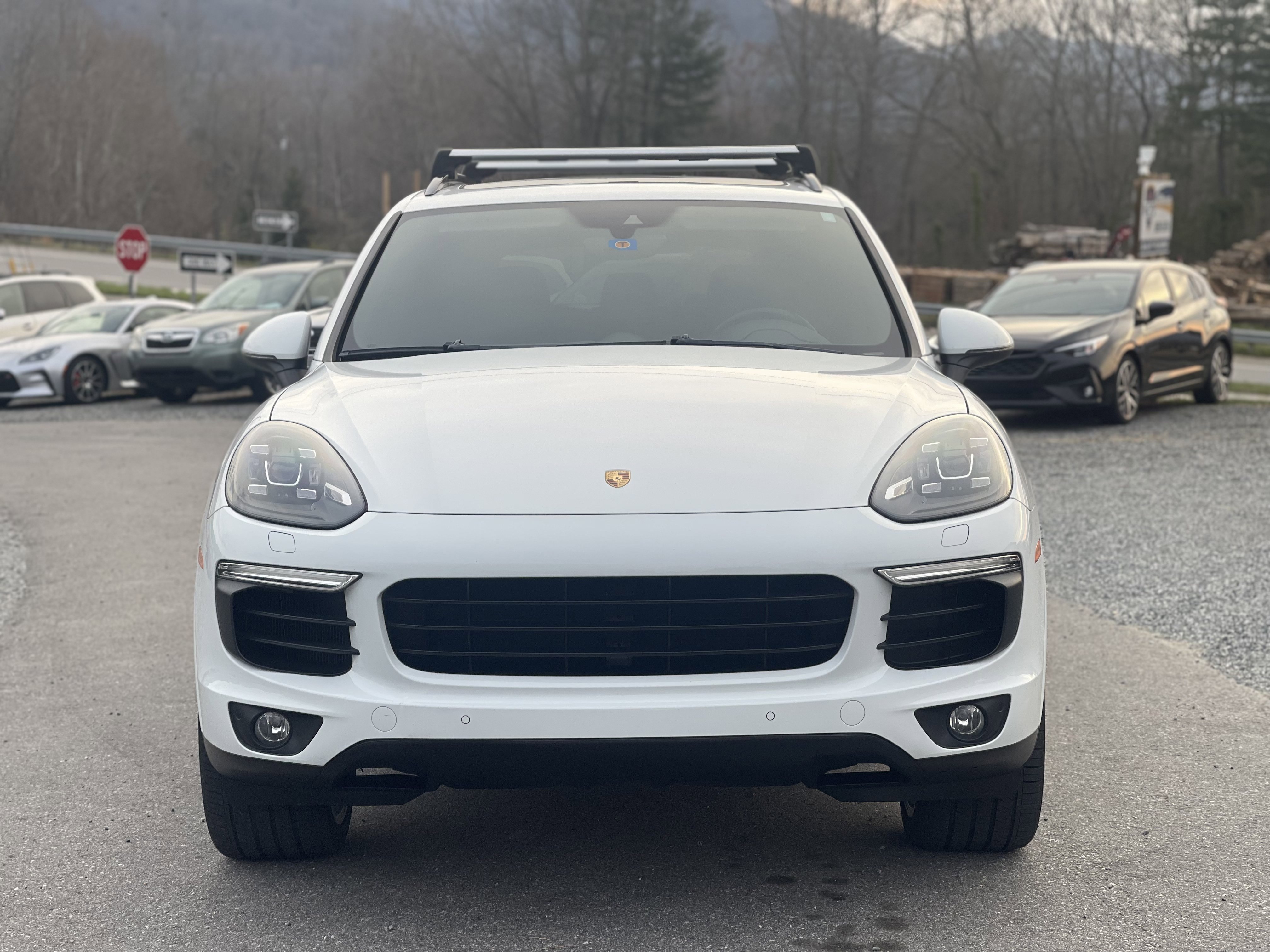 Used 2018 Porsche Cayenne S Platinum image 2