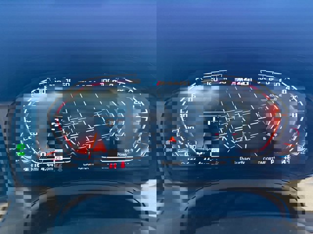 Used 2021 BMW M440i Convertible image 15