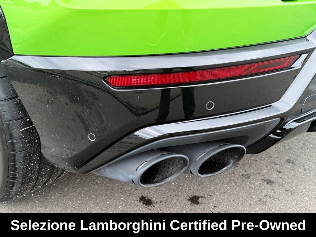 Used 2025 Lamborghini Urus SE AWD/4WD image 16