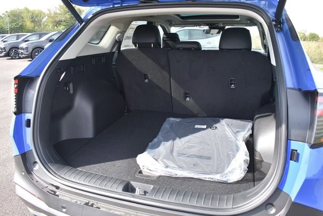 New 2026 Kia Sportage EX w/ EX Panorama Roof Package FWD image 17
