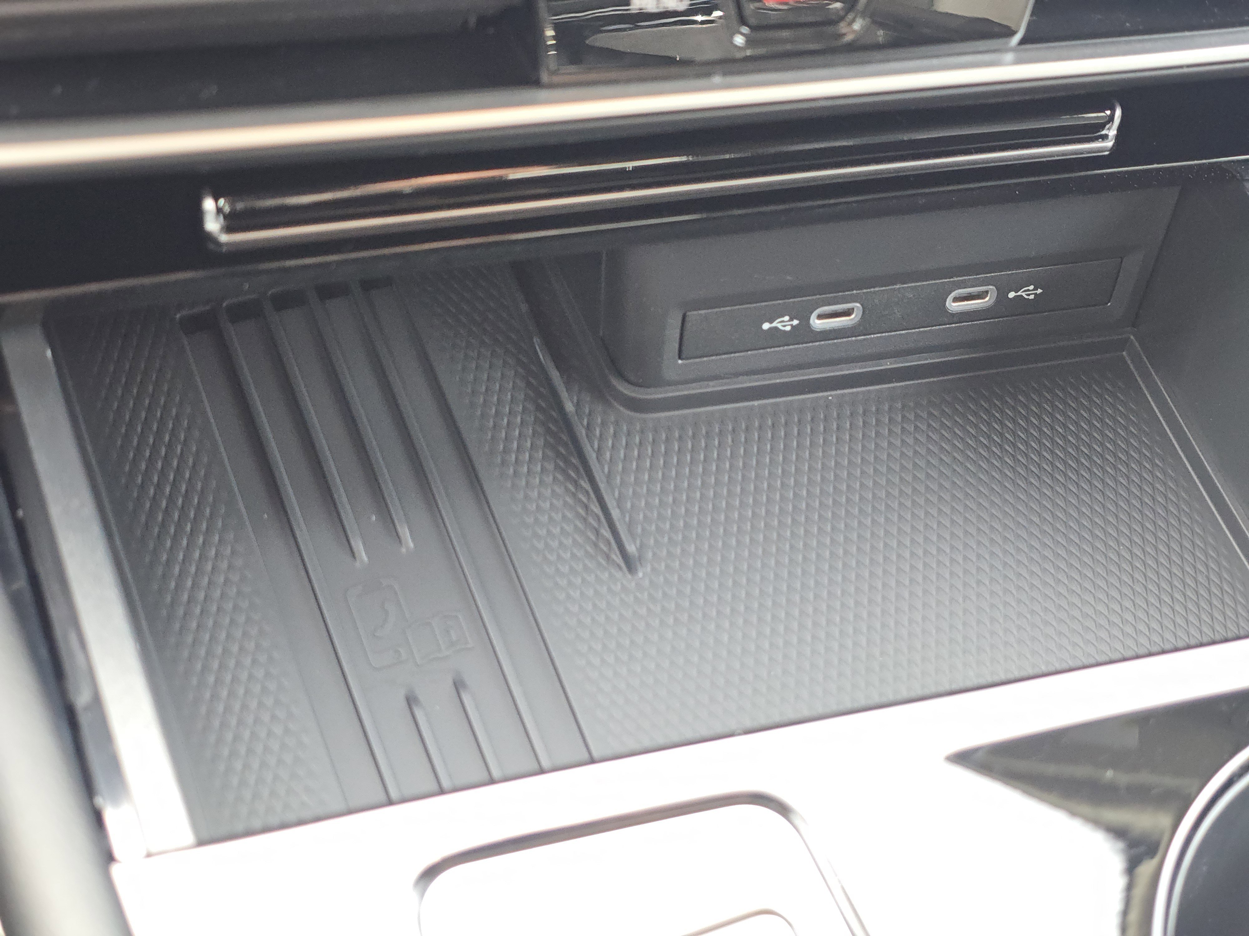 New 2026 Volkswagen Atlas SE image 25