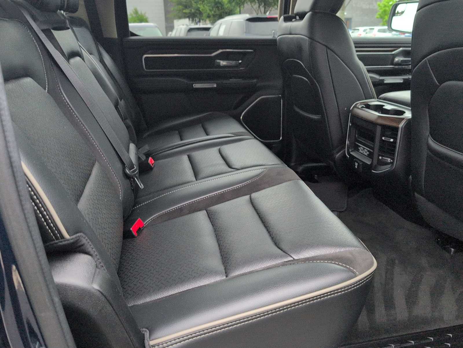 Used 2021 RAM 1500 Laramie AWD/4WD image 20
