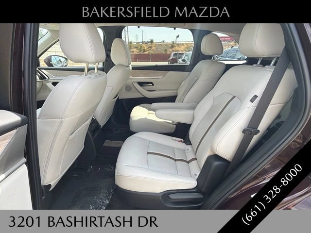 Certified 2024 MAZDA CX-90 Plug-In Hybrid w/ Premium Plus AWD/4WD image 18