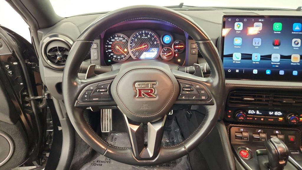 Used 2018 Nissan GT-R Premium AWD/4WD image 33
