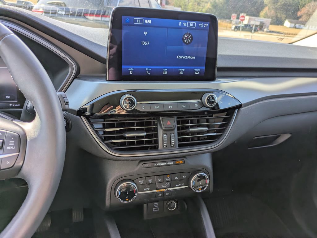 Used 2023 Ford Escape Active image 13