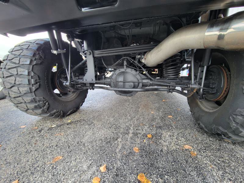 Used 2005 HUMMER H2 SUT w/ Preferred Equipment Group image 19