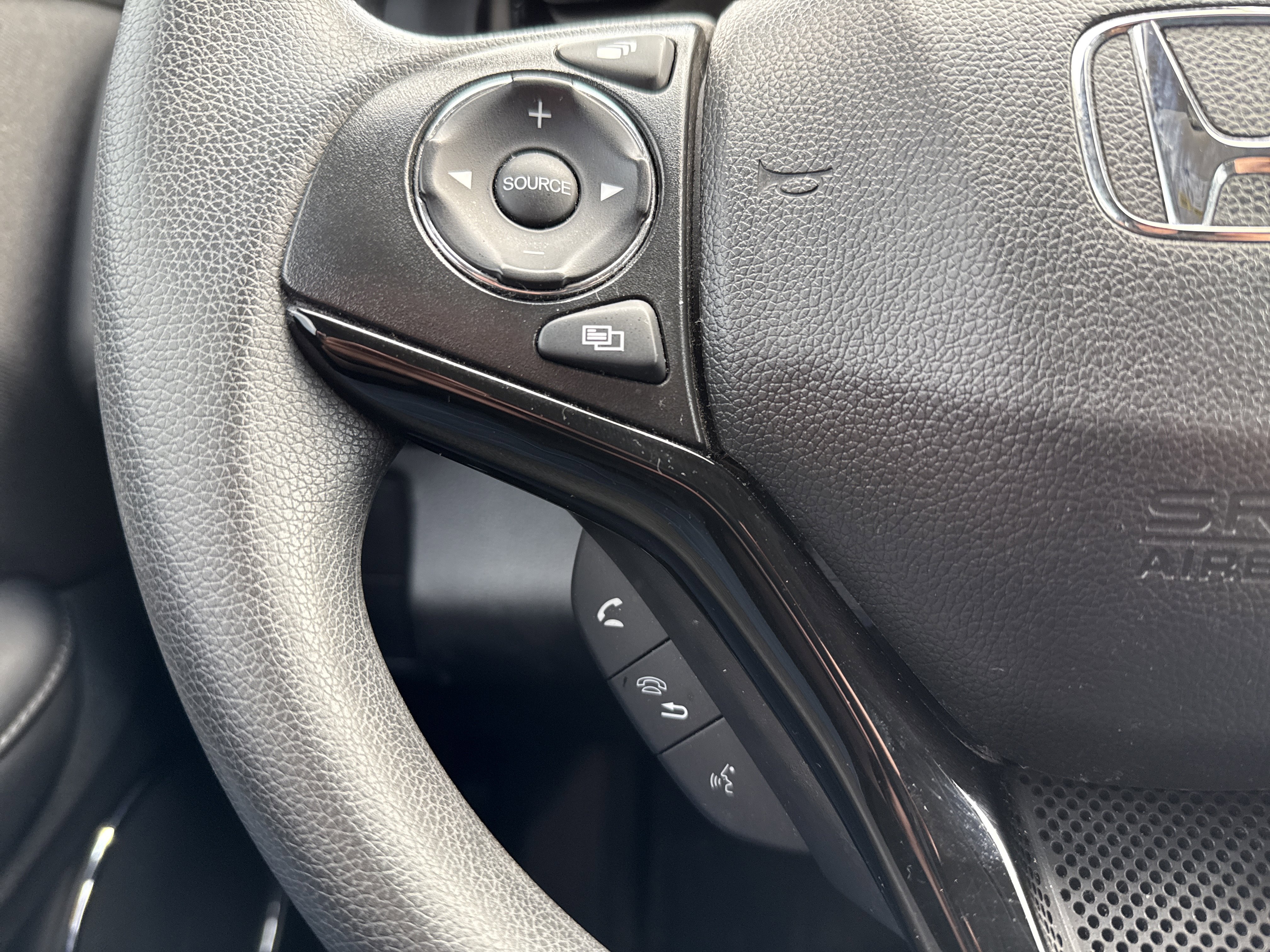 Used 2019 Honda HR-V EX image 18