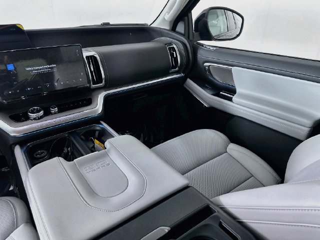 New 2027 Ford Expedition Platinum AWD/4WD image 25