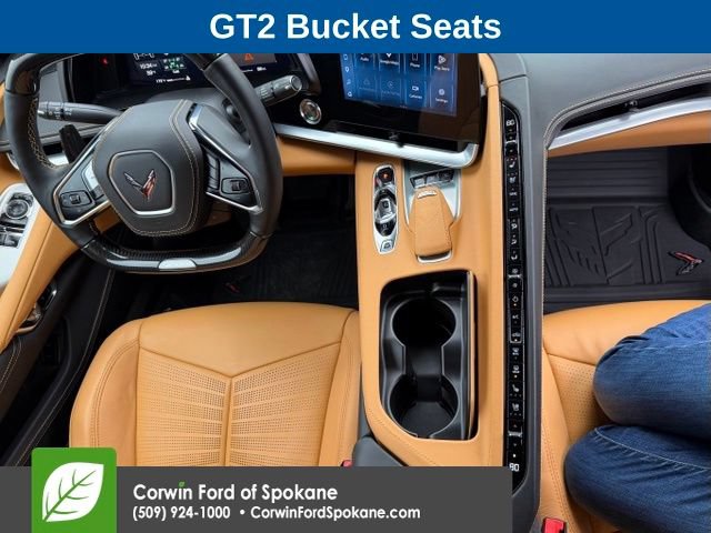 Used 2025 Chevrolet Corvette Z06 RWD image 11