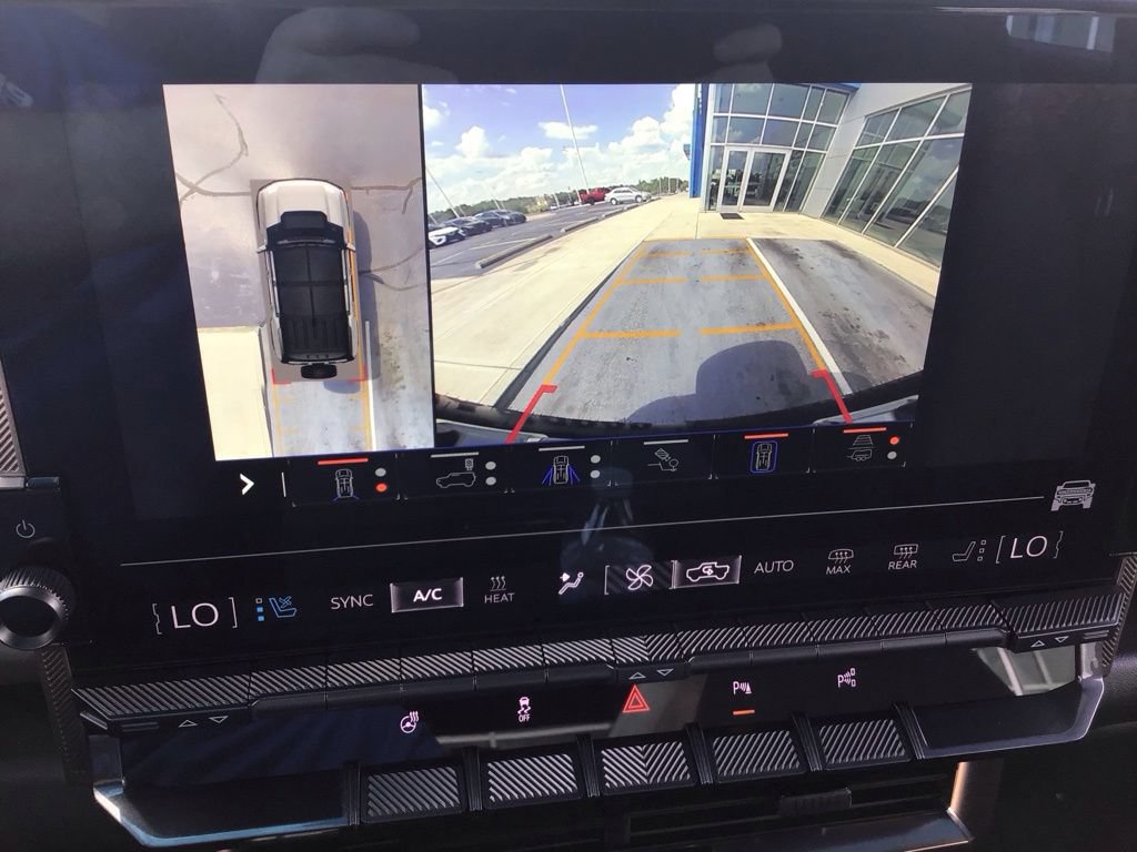 Used 2024 GMC Hummer EV 3X AWD/4WD image 27