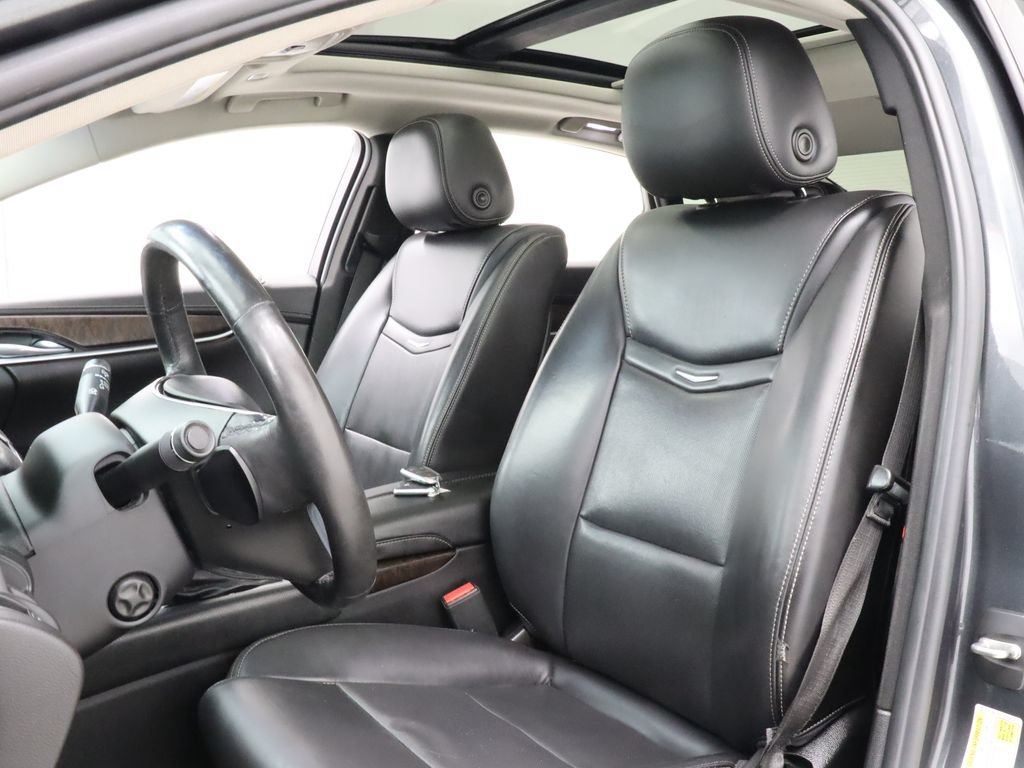 Used 2018 Cadillac XTS Luxury w/ Driver Awareness Package FWD image 13