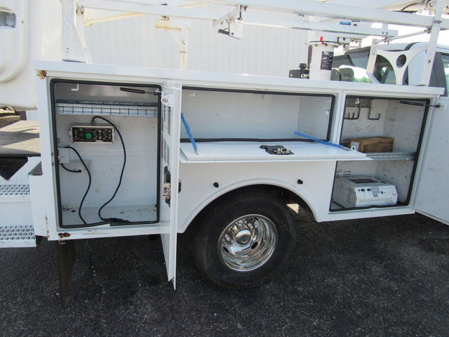 Used 2017 Ford F350 XL w/ Power Equipment Group RWD image 19