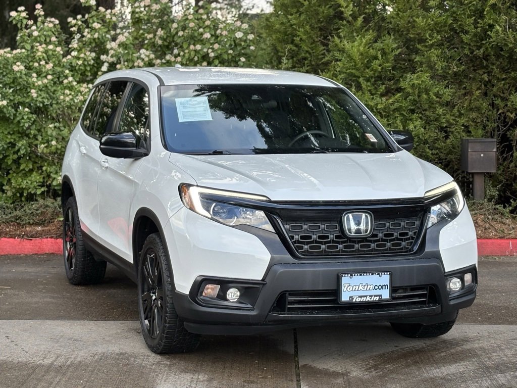 Used 2021 Honda Passport Sport image 2