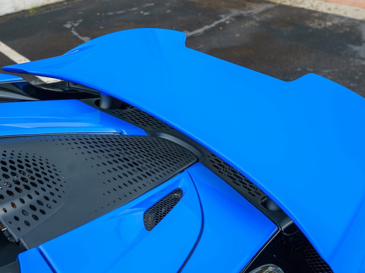 Used 2024 McLaren 750S Spider image 28