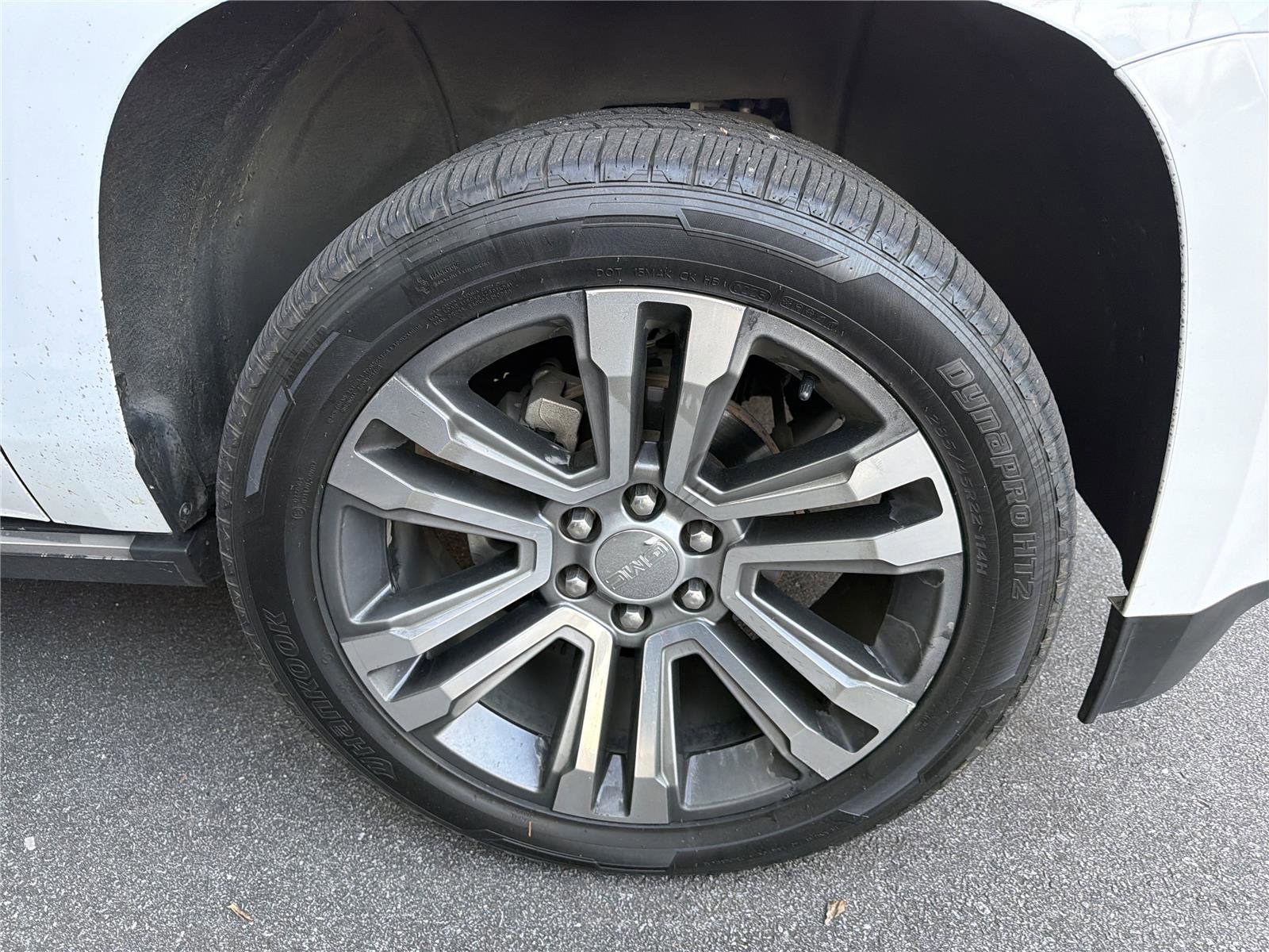 Used 2018 GMC Yukon Denali w/ Denali Ultimate Package image 8