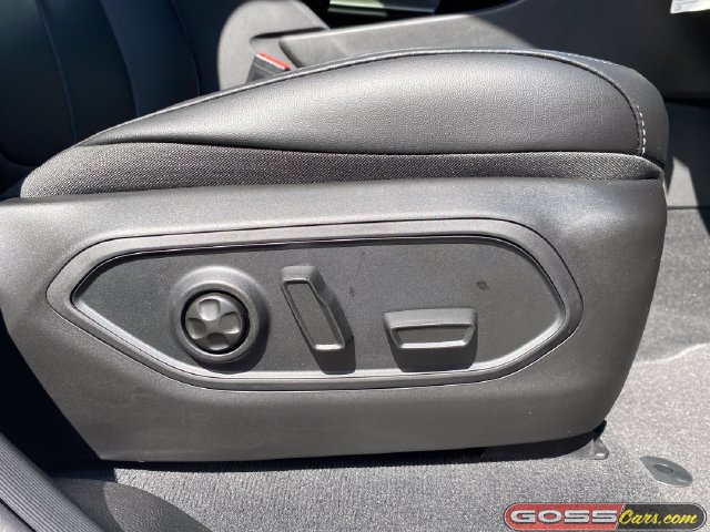 New 2026 Jeep Grand Cherokee Limited w/ Limited Altitude Package AWD/4WD image 7