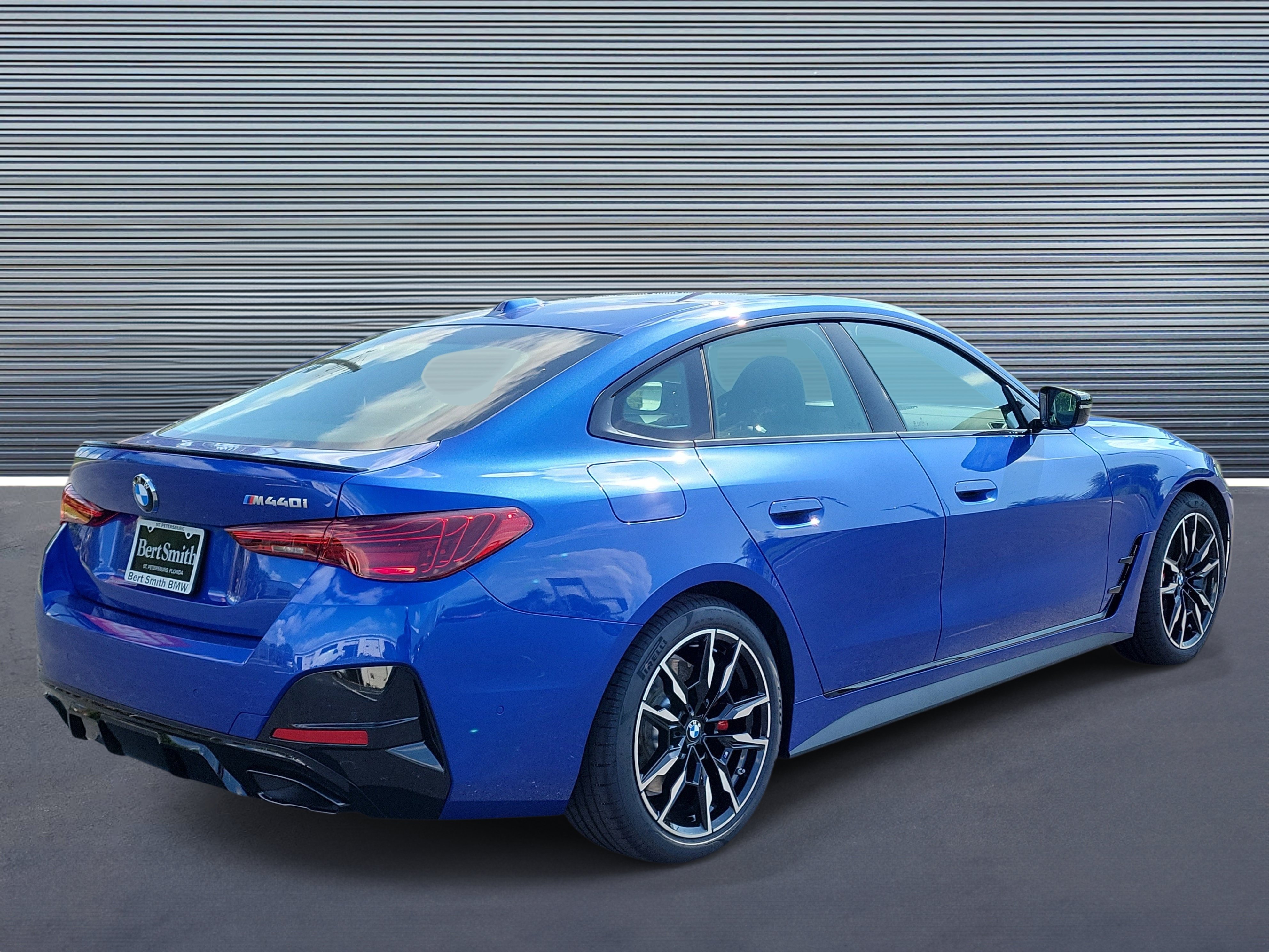 New 2026 BMW M440i w/ Premium Package RWD image 3