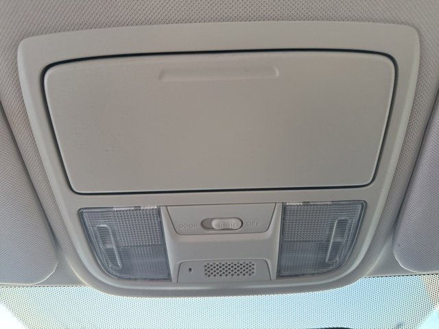 Used 2015 Honda CR-V LX image 39