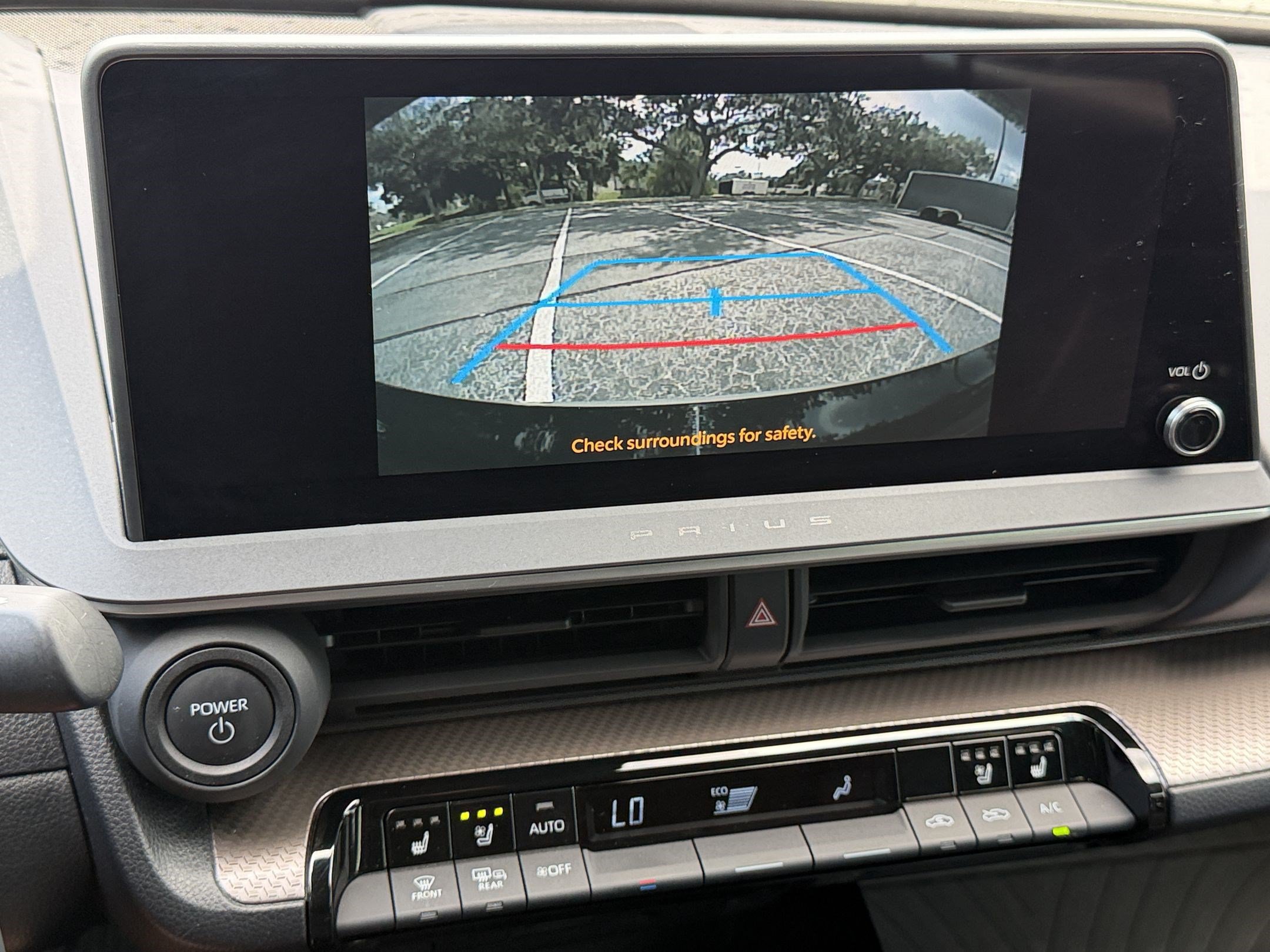 Used 2024 Toyota Prius Limited FWD image 20