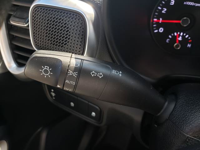 Certified 2022 Kia Soul LX FWD image 28