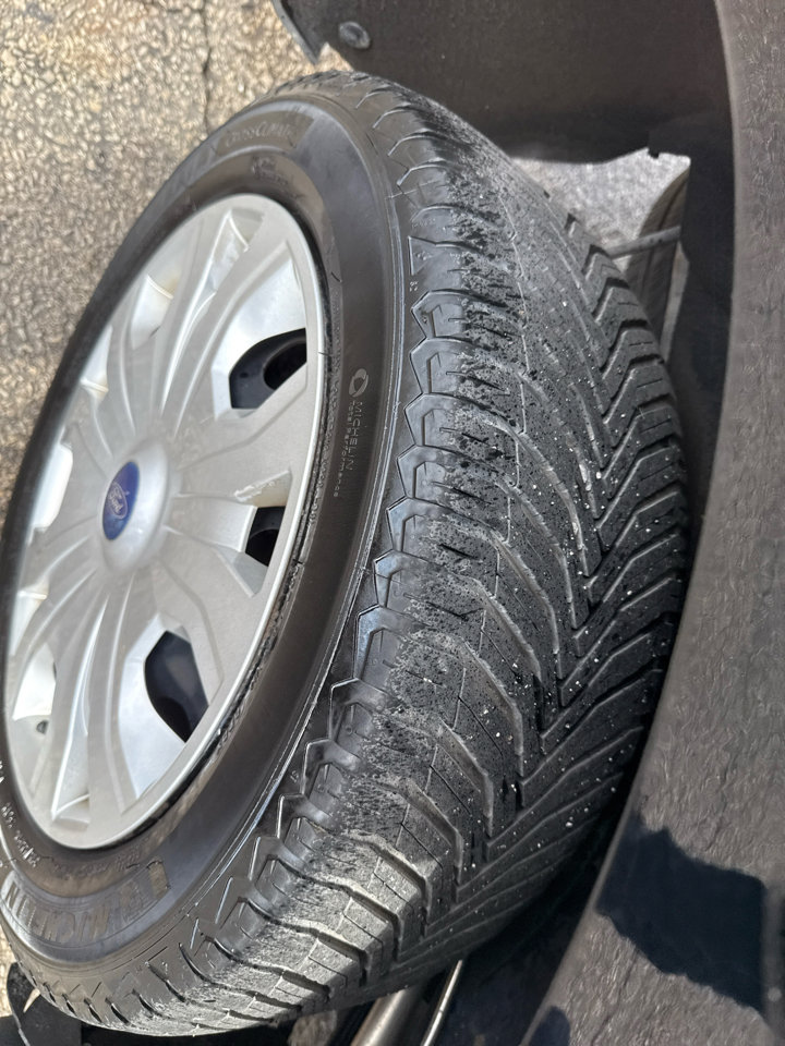 Used 2019 Ford Transit Connect XLT w/ Driver-Assist Package image 24