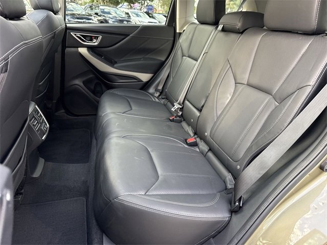 Used 2022 Subaru Forester Limited image 23