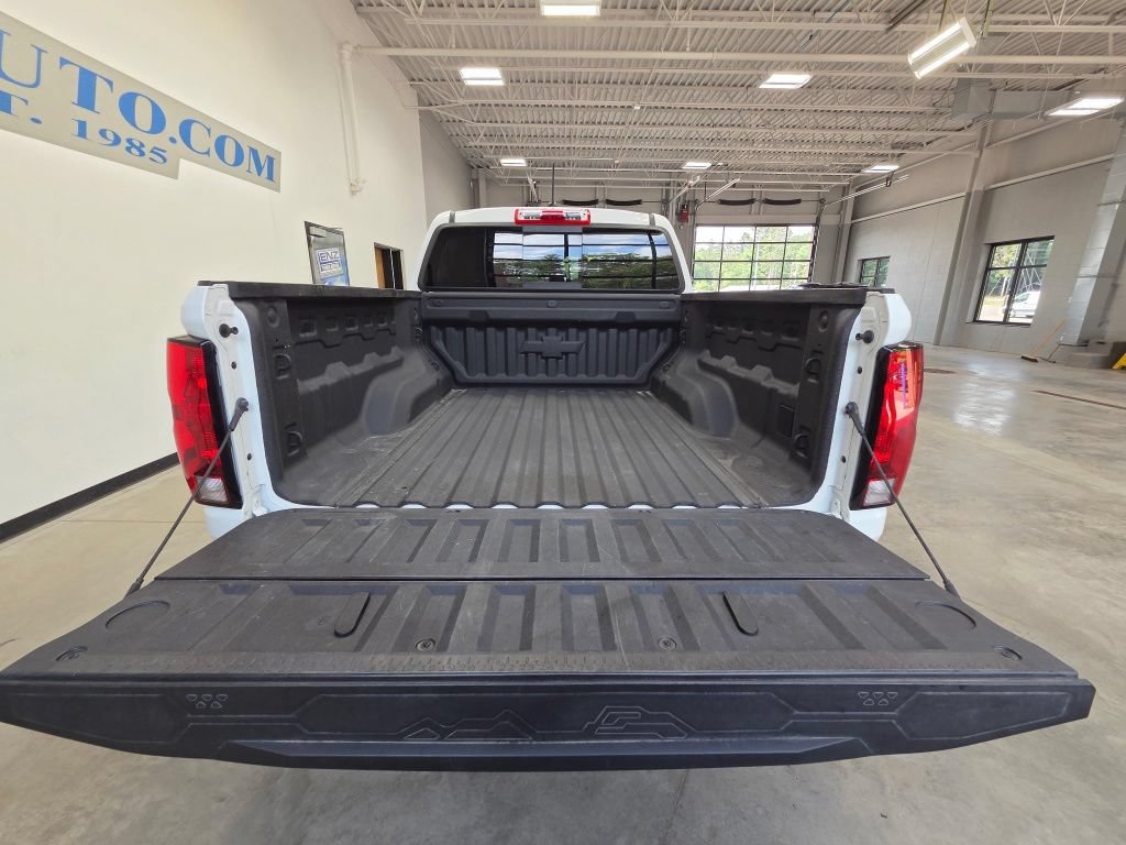Used 2024 Chevrolet Colorado Trail Boss w/ Advanced Trailering Package AWD/4WD image 9