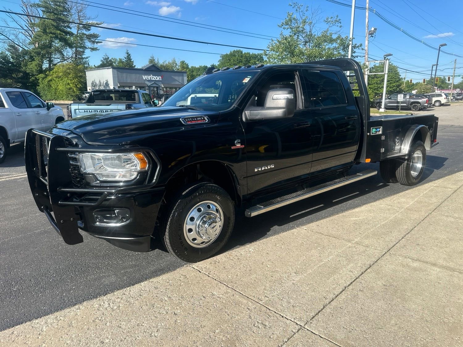 Used 2024 RAM 3500 Big Horn w/ Safety Group AWD/4WD image 5