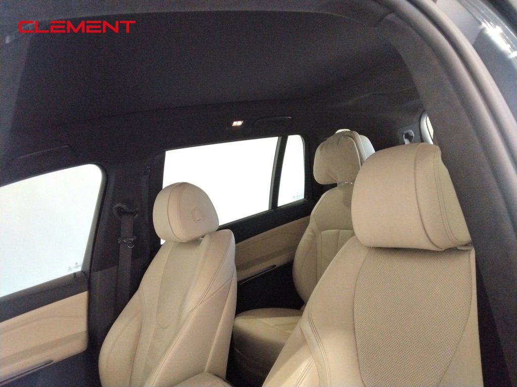 Used 2021 BMW X7 xDrive40i w/ Premium Package image 26