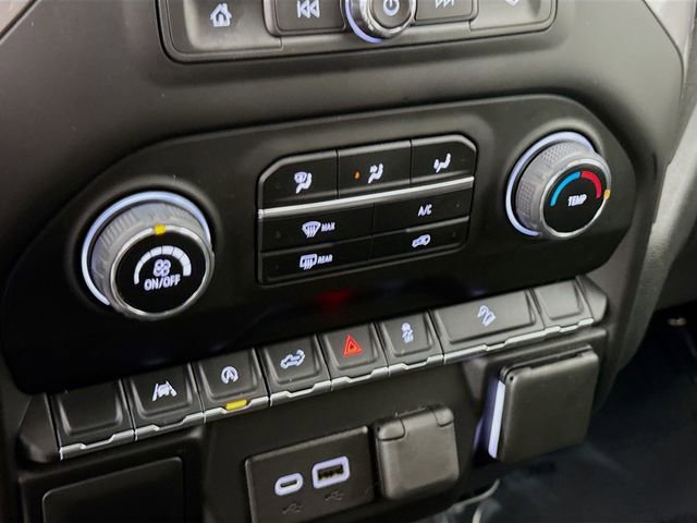 Used 2022 Chevrolet Silverado 1500 Custom Trail Boss image 16