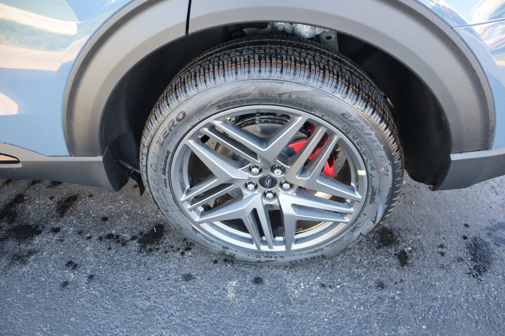 New 2026 Ford Explorer ST-Line w/ ST-Line Street Pack image 21