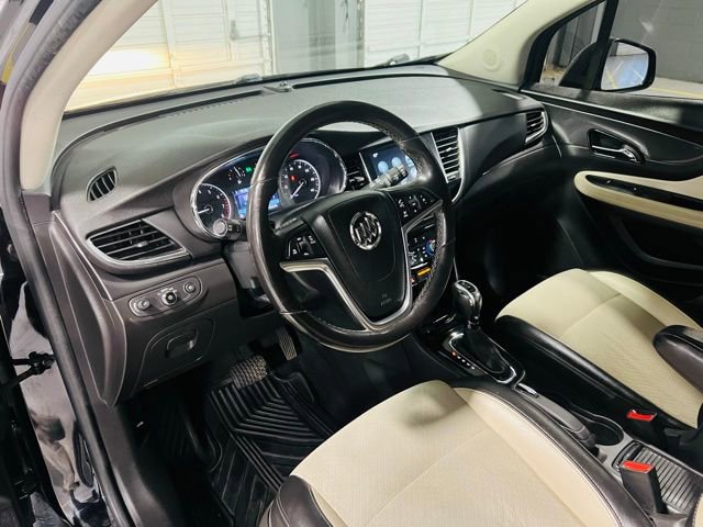 Used 2019 Buick Encore Sport Touring FWD image 20