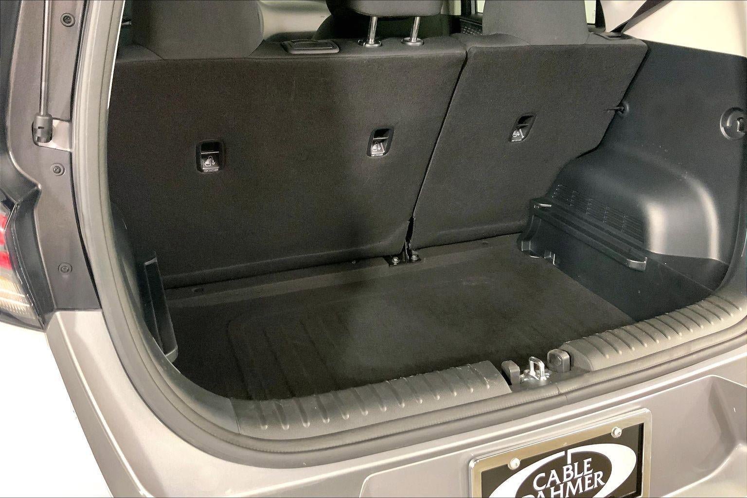 Used 2025 Kia Soul LX w/ LX Technology Package FWD image 4