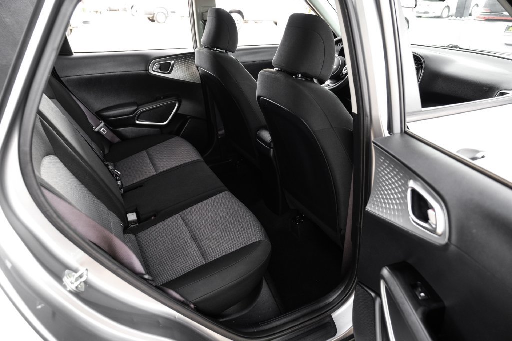 Used 2022 Kia Soul LX w/ Technology Package FWD image 35