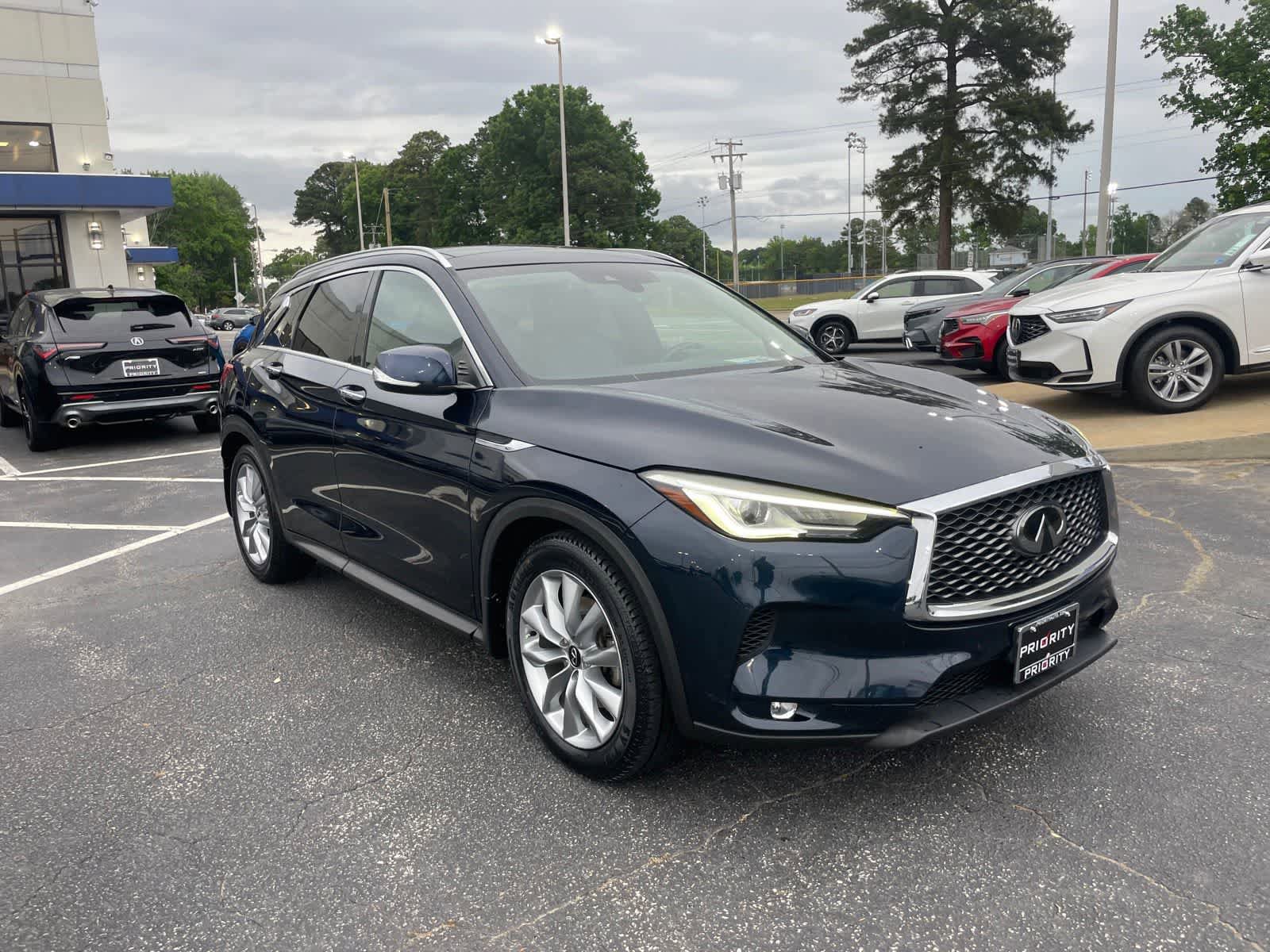 Used 2020 INFINITI QX50 Luxe w/ Navigation Package AWD/4WD image 7