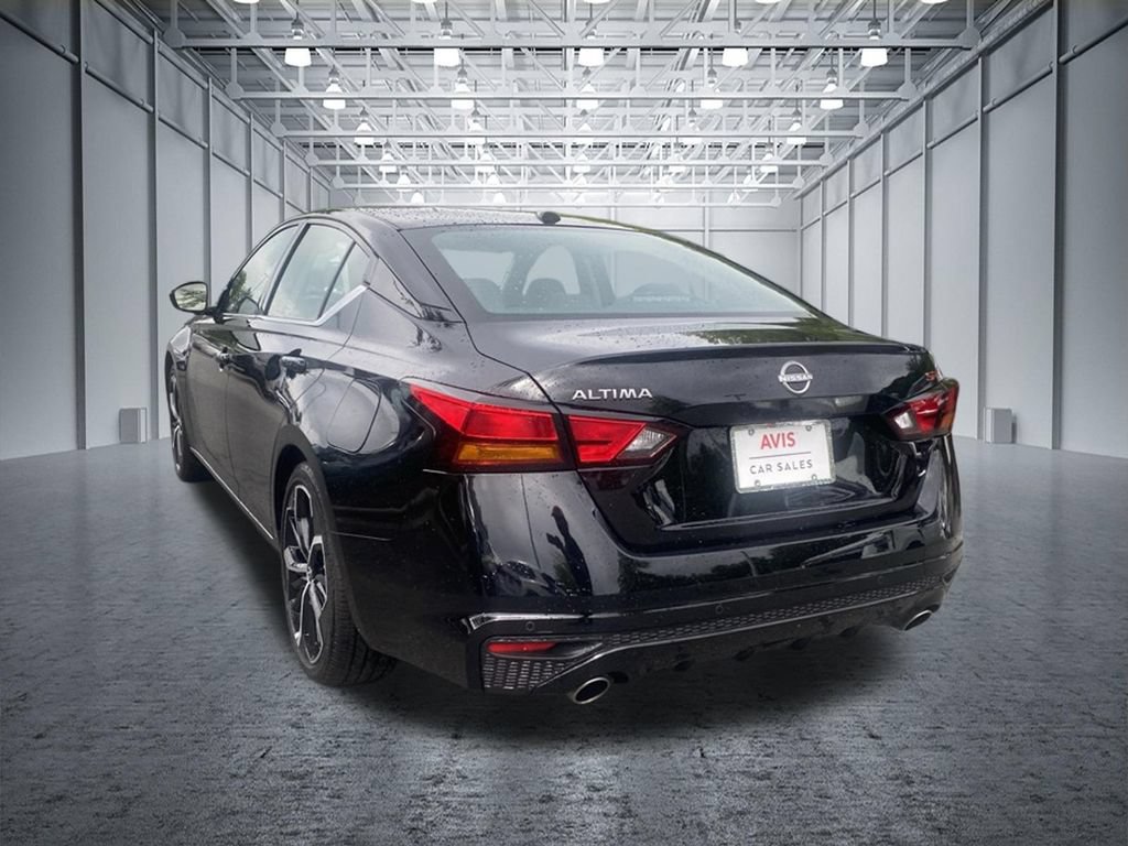 Certified 2025 Nissan Altima 2.5 SR FWD image 6