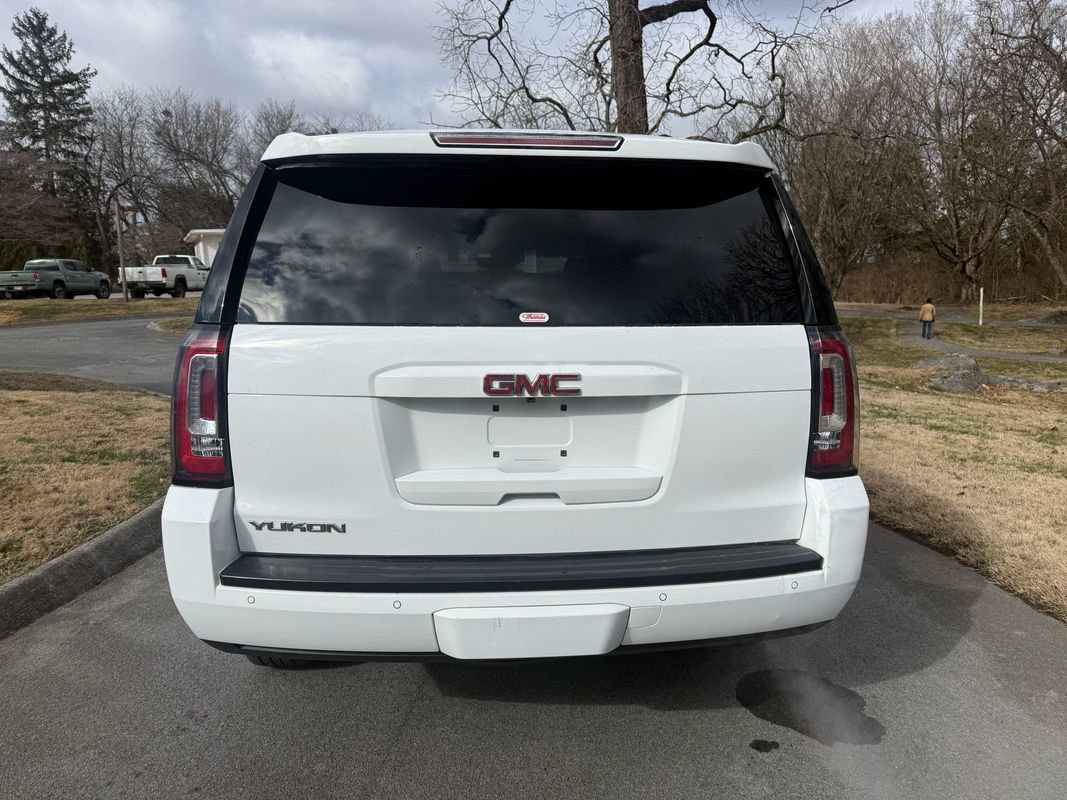 Used 2016 GMC Yukon SLT AWD/4WD image 8